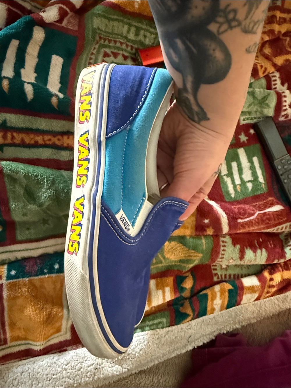 Vans Kids Slip-On Sneakers in Royal Blue & Teal with Sidewall Logo